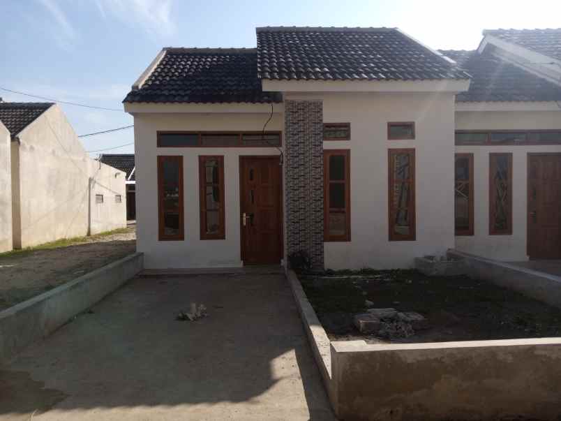 jual rumah siap huni