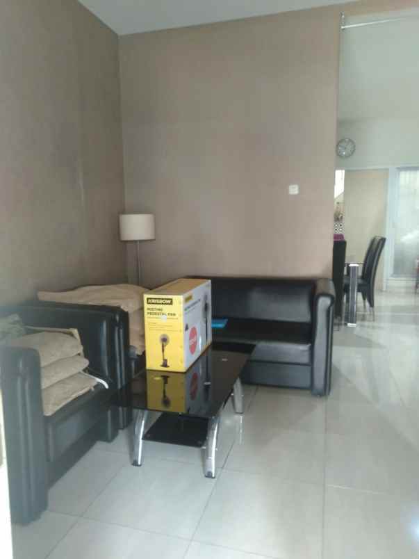 jual rumah siap huni raffles hills cibubur