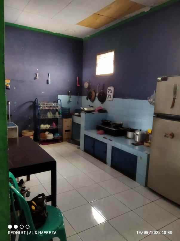 jual rumah strategis bonus 5 toko di cibinong
