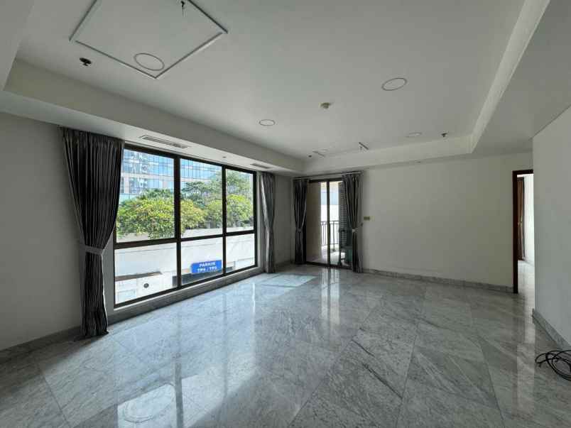 kondominium regency tunjungan plaza