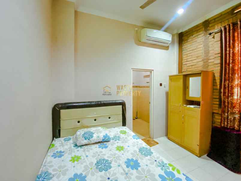 kost 2 lantai di belakang rs jih sangat strategis