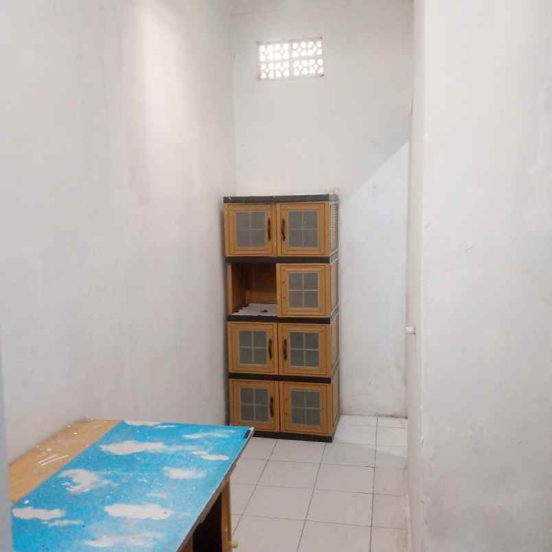 kost putra dekat unikom bandung unpad dipatiukur