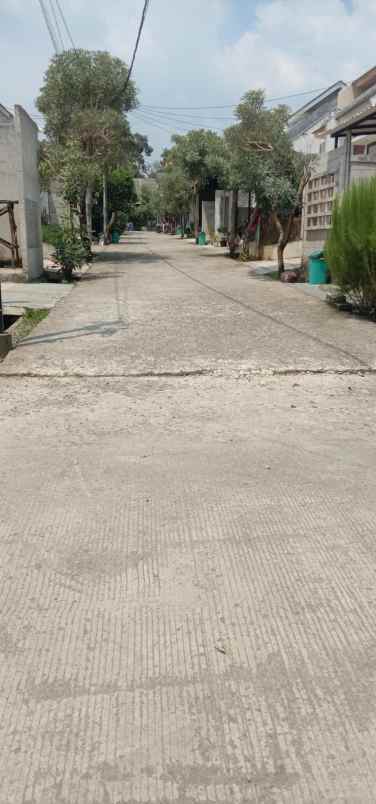 over kredit 48jt rumah dekat pasar parung bogor