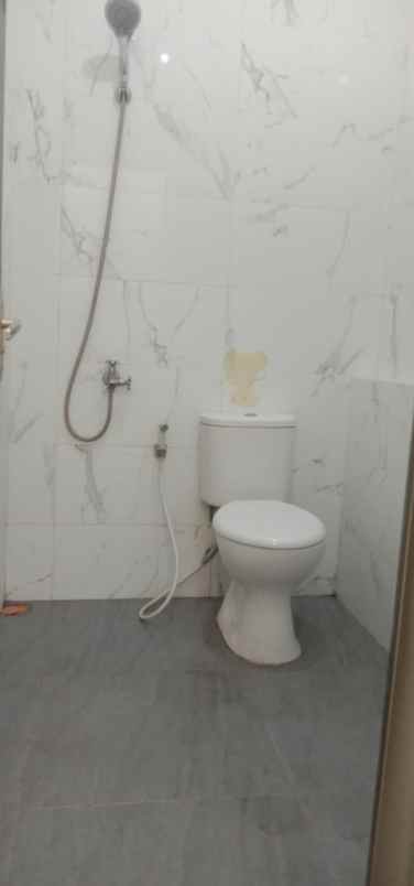 over kredit 48jt rumah dekat pasar parung bogor