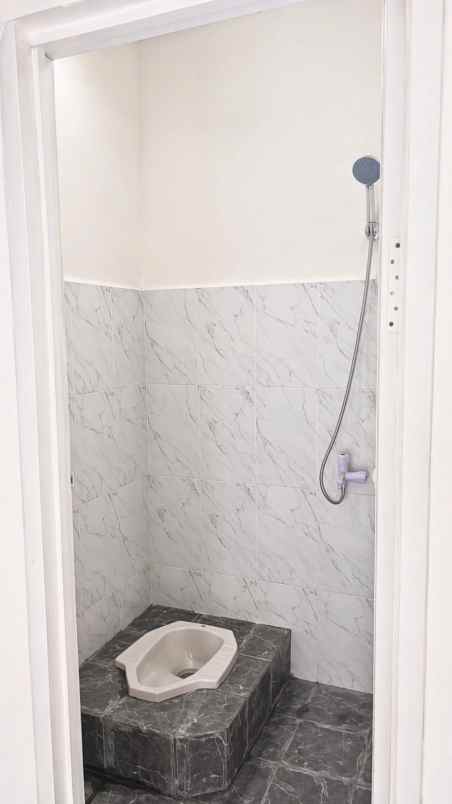 punya rumah sendiri gak harus nunggu tua mulai di sini