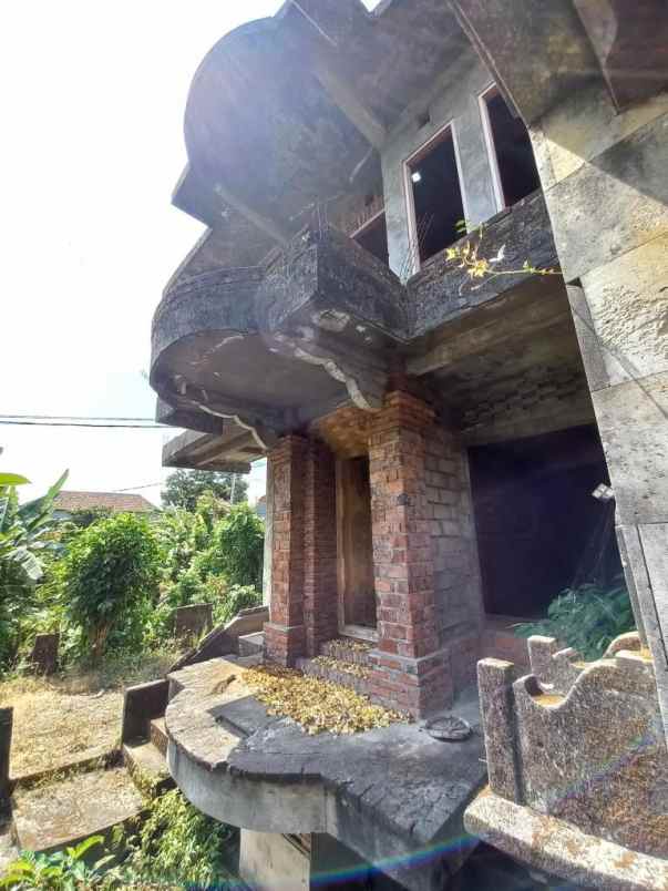 raw project 3 kamar di lahan luas 840 m