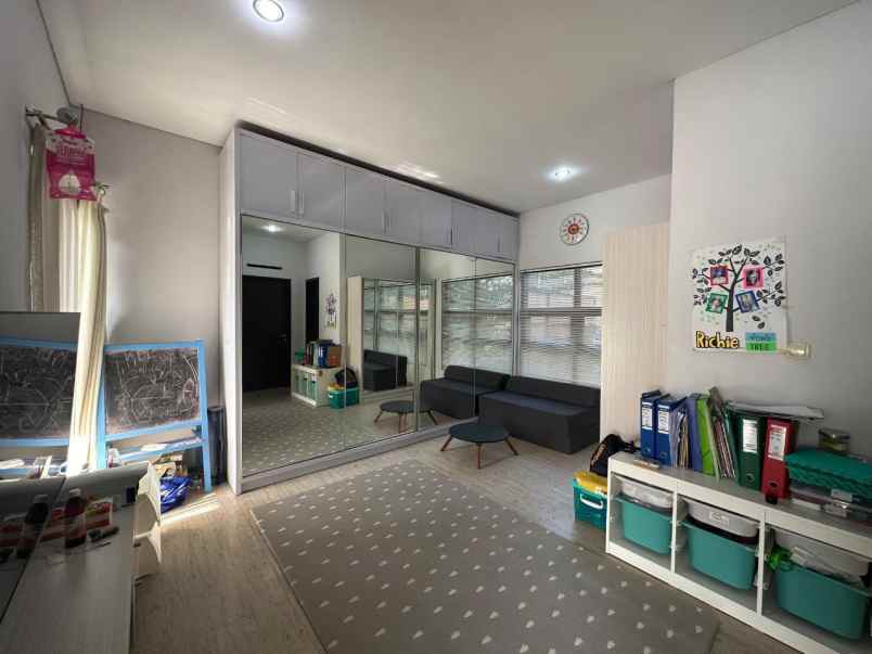 ruko gudang kantor sariwangi