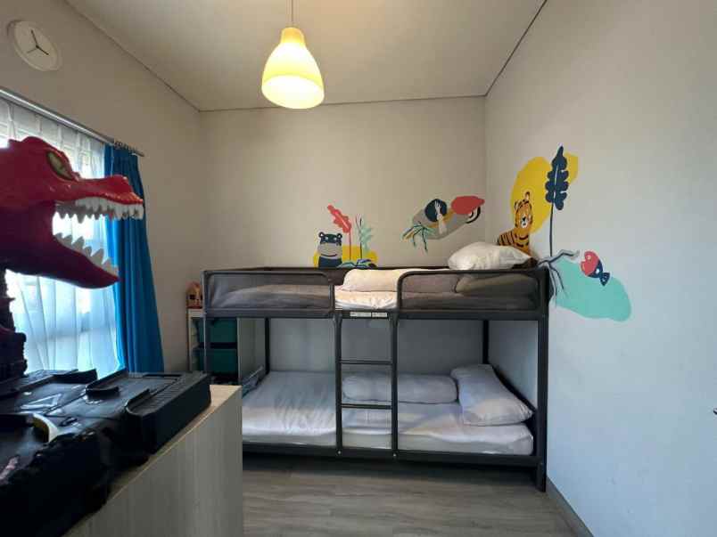 ruko gudang kantor sariwangi