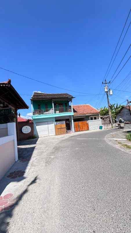 rumah 2 lantai 4 kt banguntapan diskon cash rp300 juta