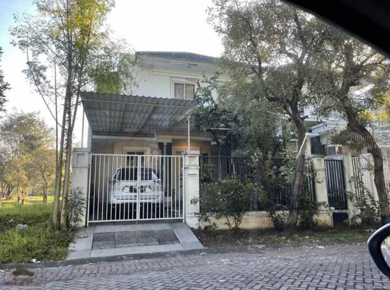 rumah 2 lantai alam galaxy row 3 mobil turun harga 2m