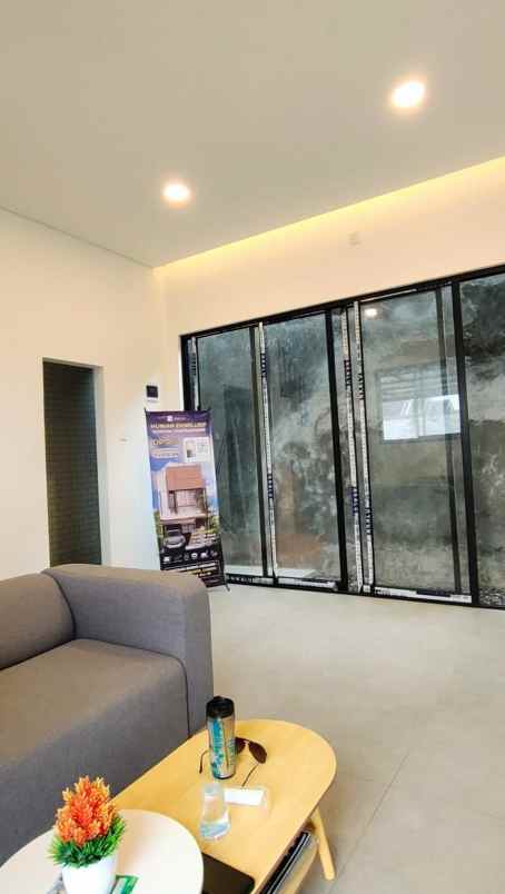 rumah 2 lantai di citayem siap huni