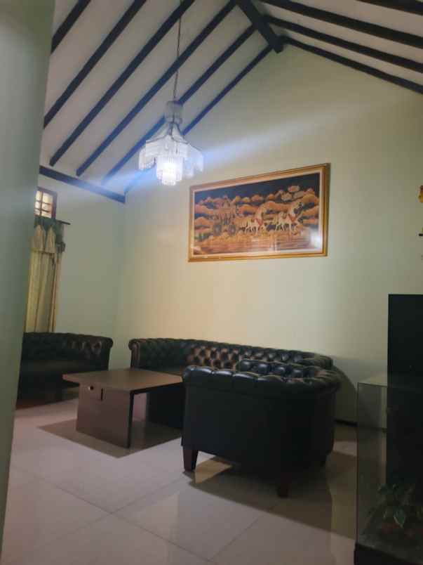 rumah 2 lantai siap huni 5 menit ke malioboro