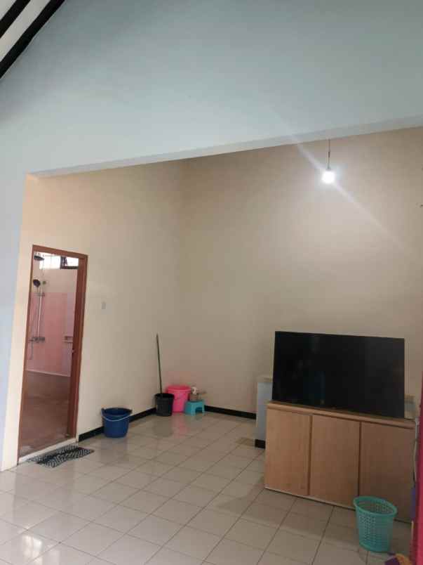 rumah 2 lantai siap huni 5 menit ke malioboro