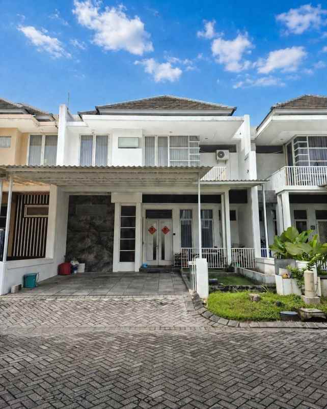 rumah addington royal residence minimalis siap huni