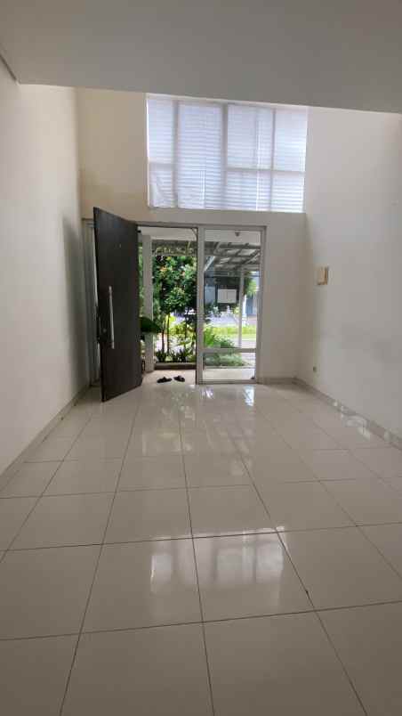 rumah bagus dalam cluster perumahan citra gran cibubur