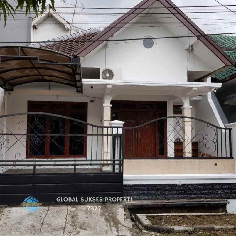 Rumah Bagus Luas Siap Huni Di Taman Sulfat Kota Malang
