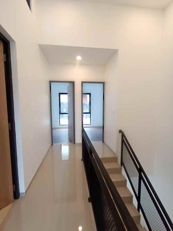 rumah baru cinere model minimalis tropis