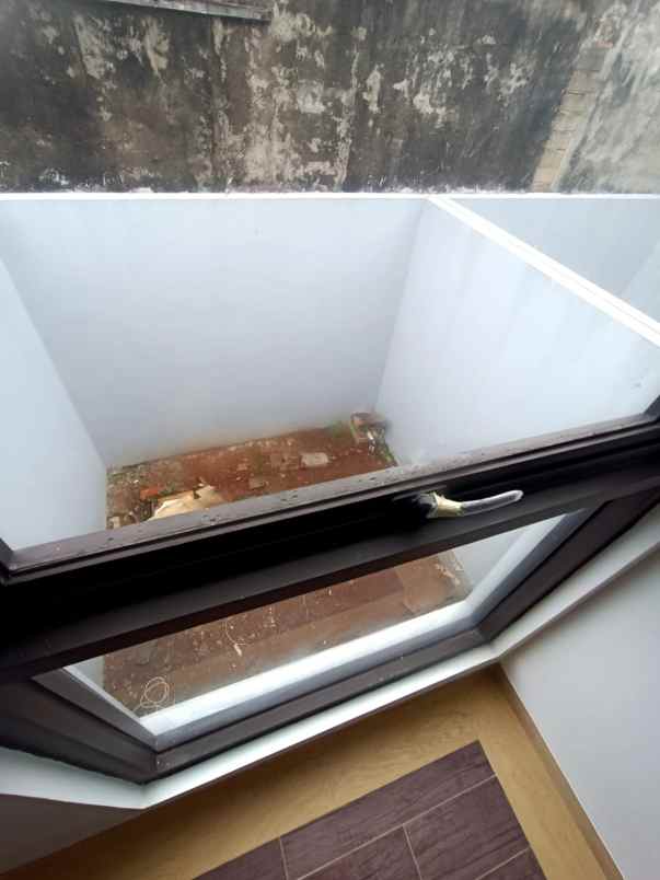 rumah baru cinere model minimalis tropis