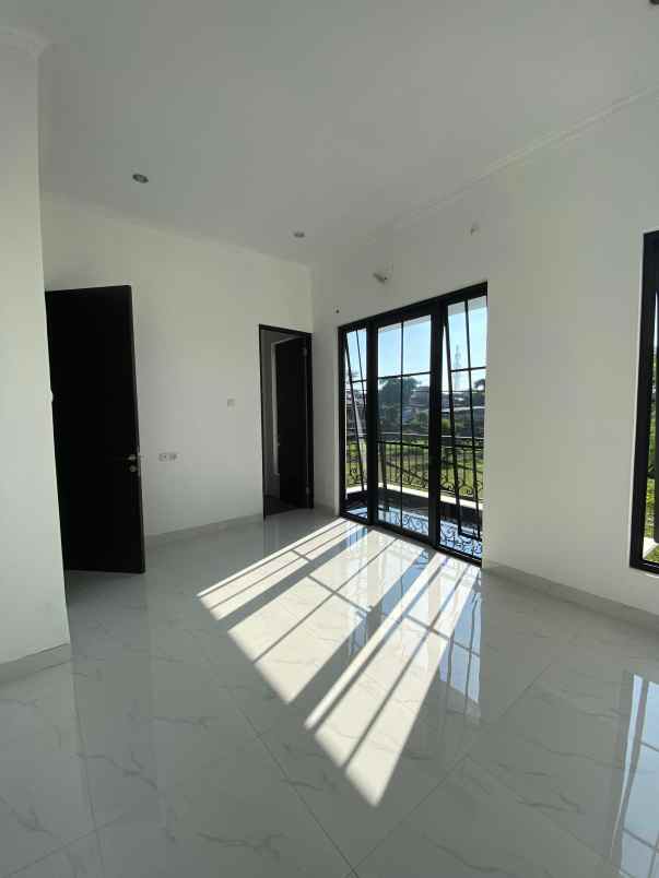 rumah baru siap huni termurah di jakarta timur