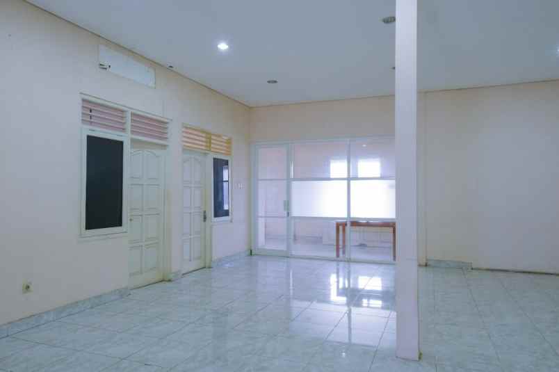 rumah besar harga termurah di pusat kota yogyakarta