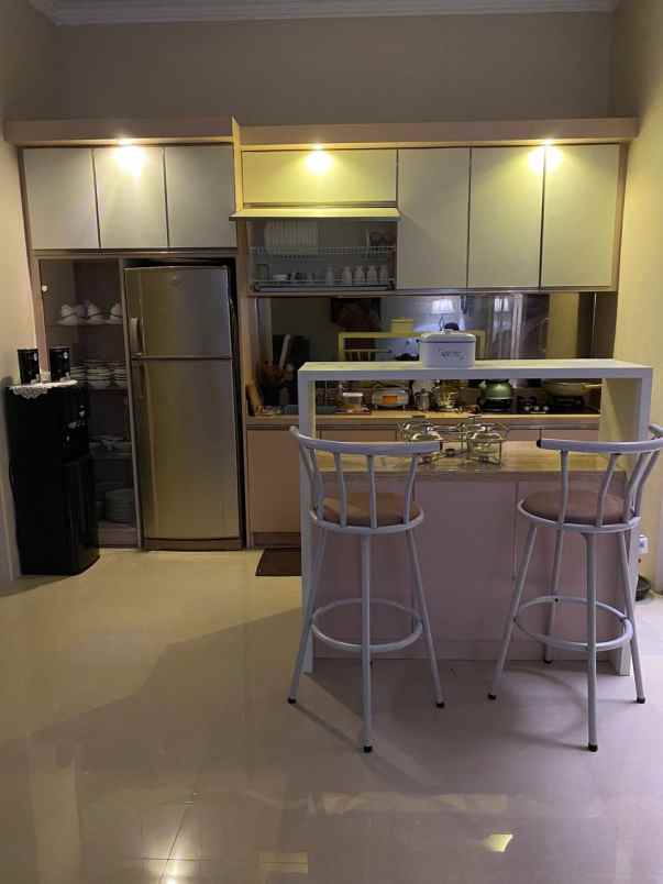 rumah bonus kost full isi cisaranten kulon bandung