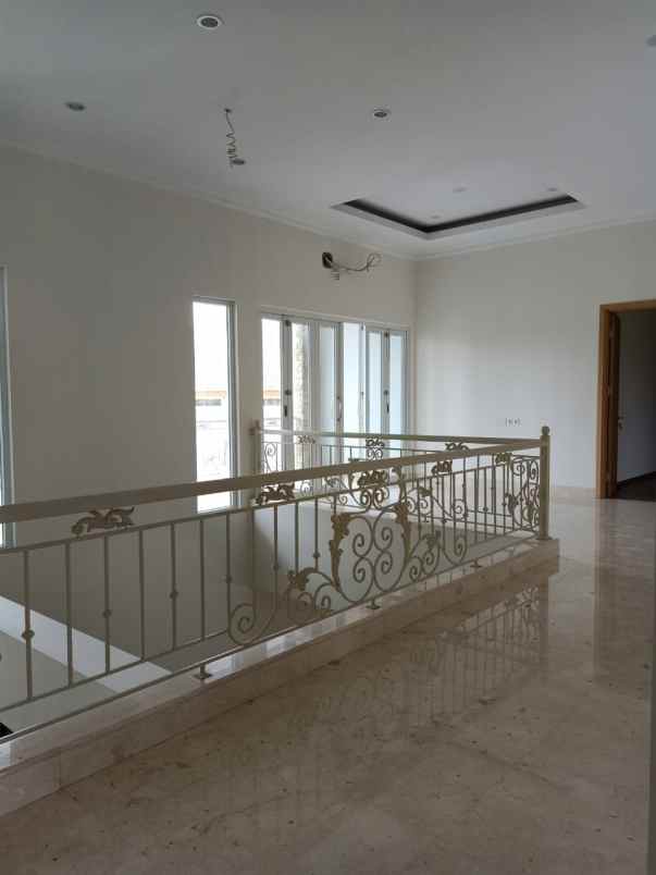 rumah cipinang besar jakarta timur