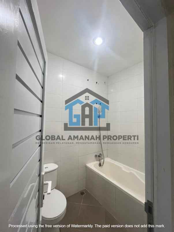 rumah citeureup cimahi 800 jutaan lebar muka 9 meter