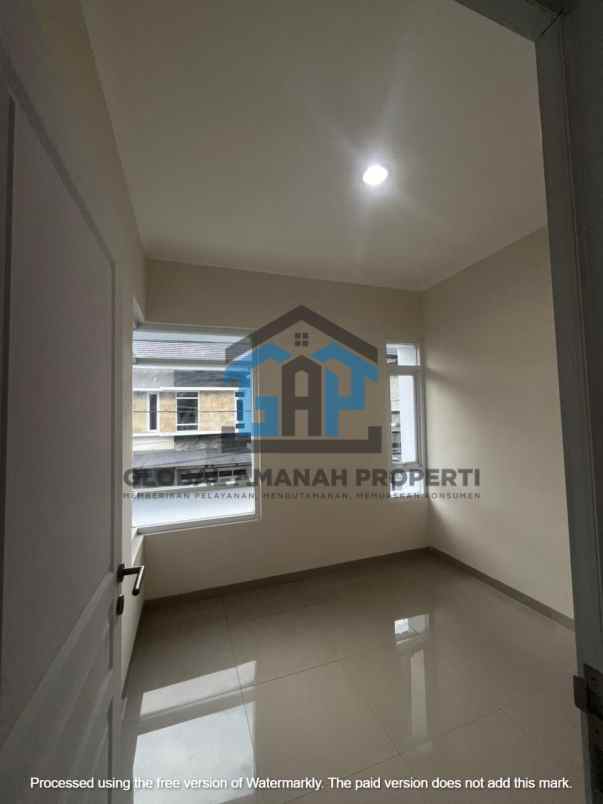 rumah citeureup cimahi 800 jutaan lebar muka 9 meter