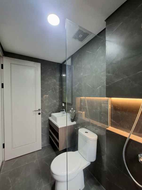 rumah cluster strategis di mampang prapatan jaksel