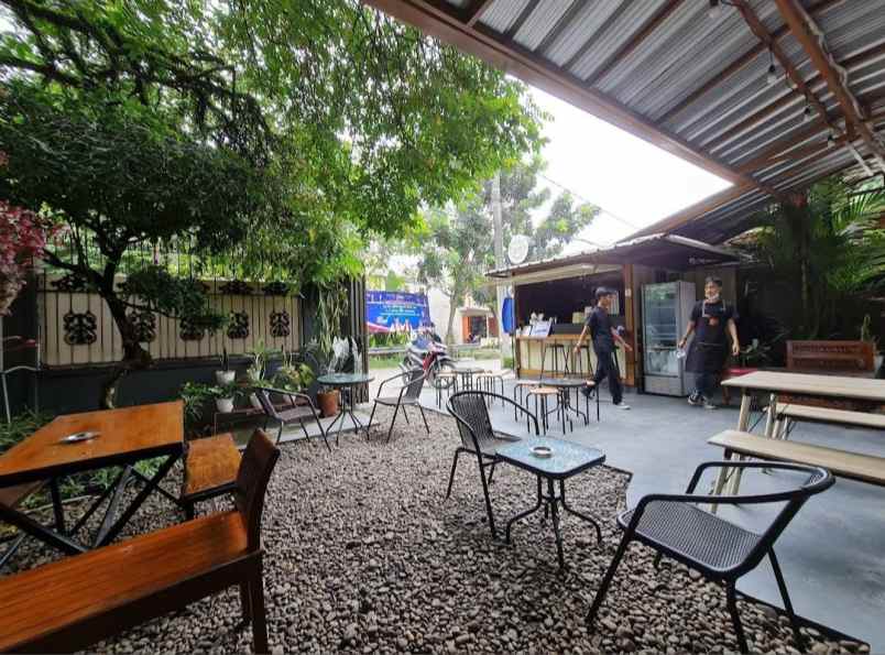 rumah dan tempat usaha strategis di pancoran mas depok