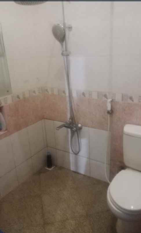 rumah dan tempat usaha strategis di pancoran mas depok