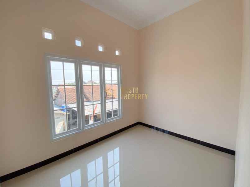 rumah desain klasik modern dekat kampus 4 uad jogja