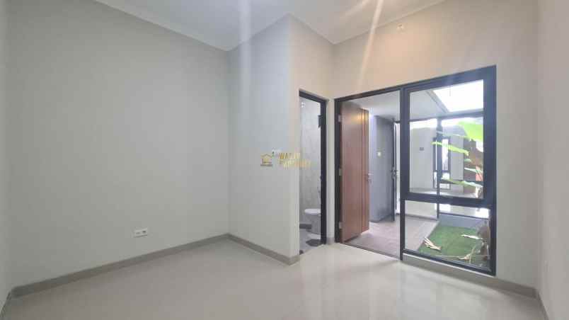 rumah design modern siap huni dekat ringroad barat