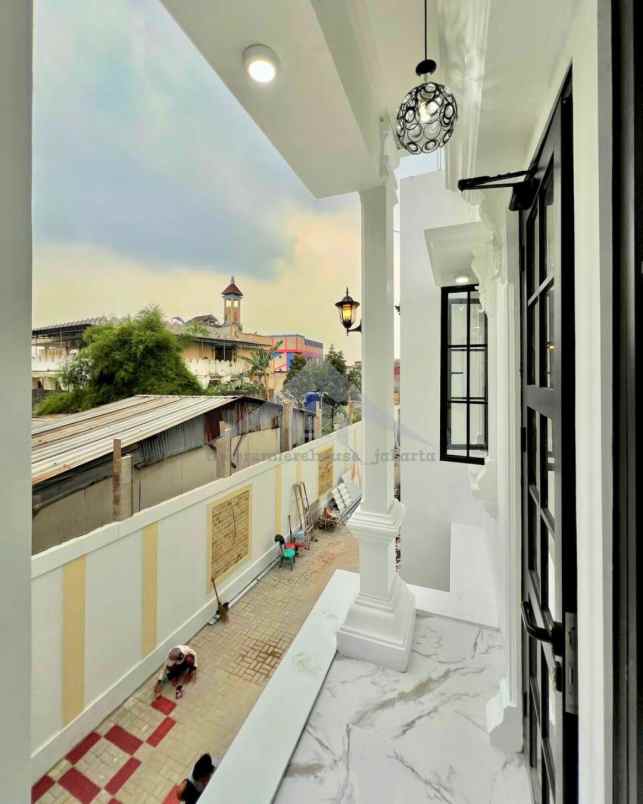 rumah dijual dekat universitas indonesia depok