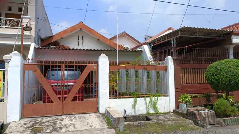 rumah dijual dukuh kupang barat surabaya barat