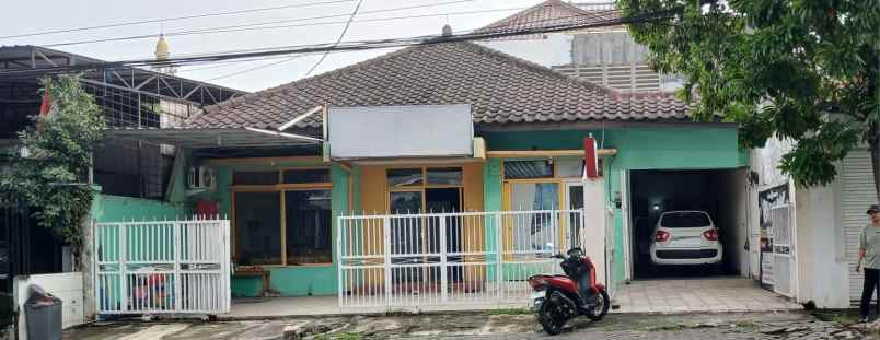 rumah dijual raya ketintang gayungan surabaya selatan