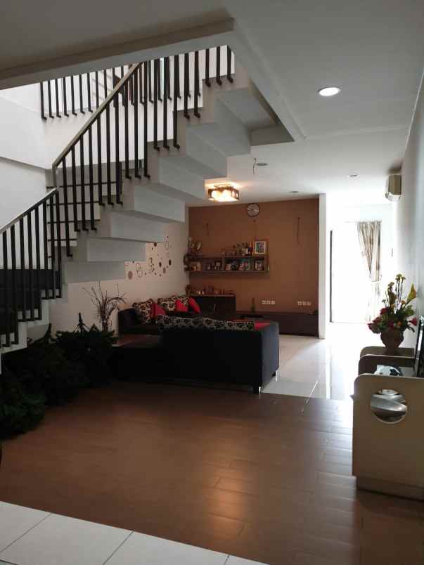 rumah gading griya residence