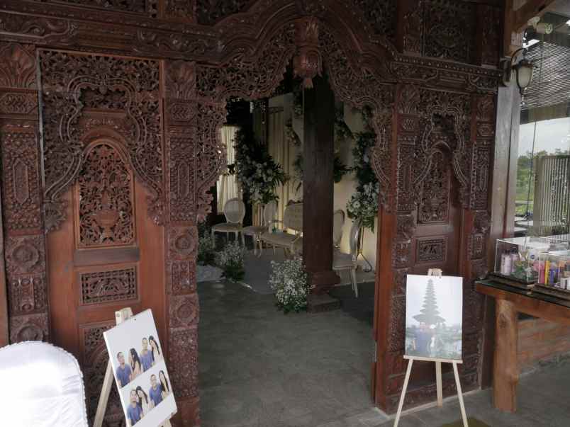 rumah jalan sidokarto area sawah