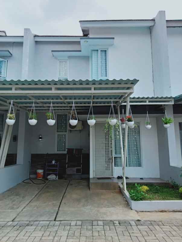 rumah jl baru luk serpong
