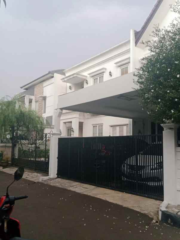 rumah jl basuki rahmat