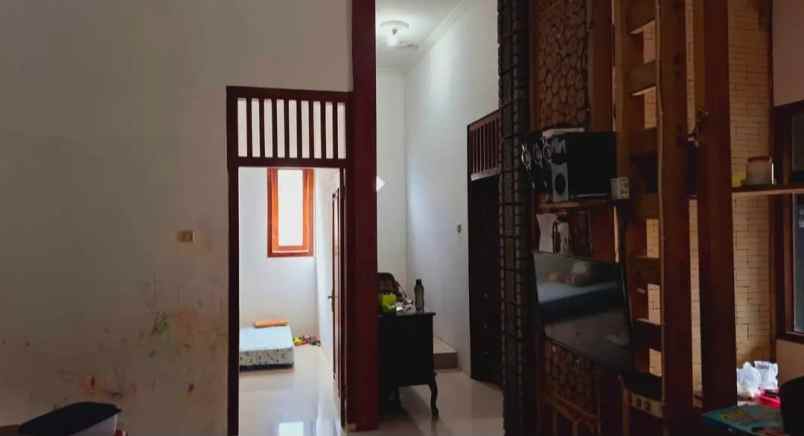 rumah kalisegoro gunungpati semarang