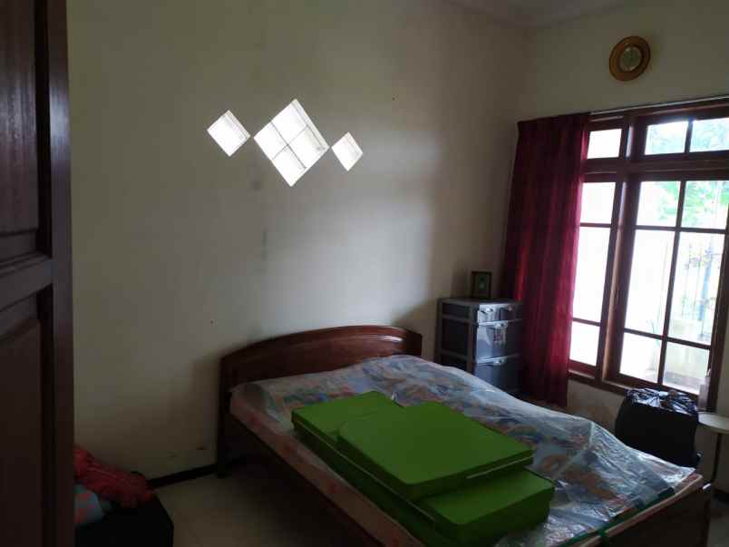 rumah karangploso butuh uang