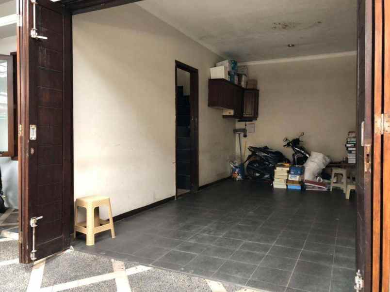 rumah kebayoran baru