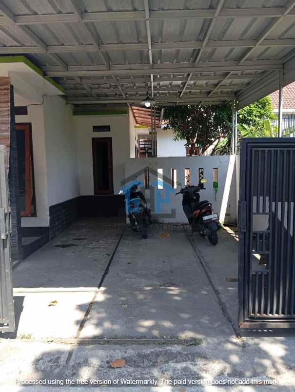 rumah komplek pesantren cibabat cimahi siap huni