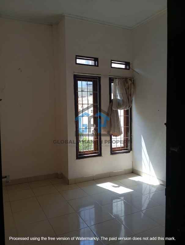 rumah komplek pesantren cibabat cimahi siap huni