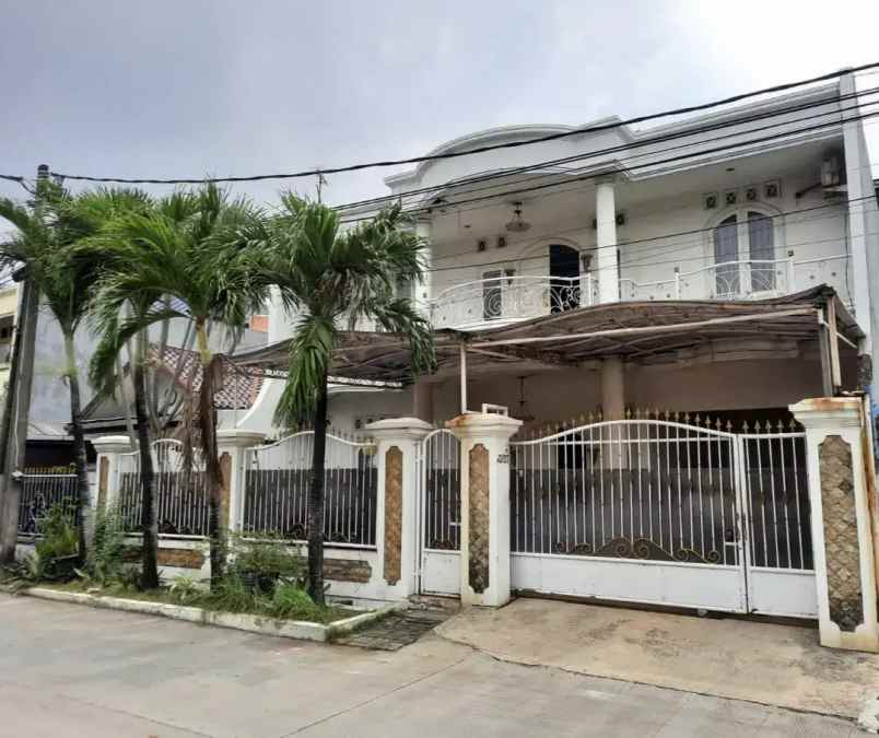 Rumah Mewah Rapi Dijual Di Komplek Elit Pulo Gebang Indah Cakung