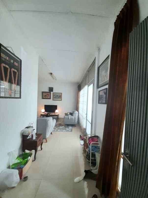 rumah kota bandung dekat unpar rs salamun