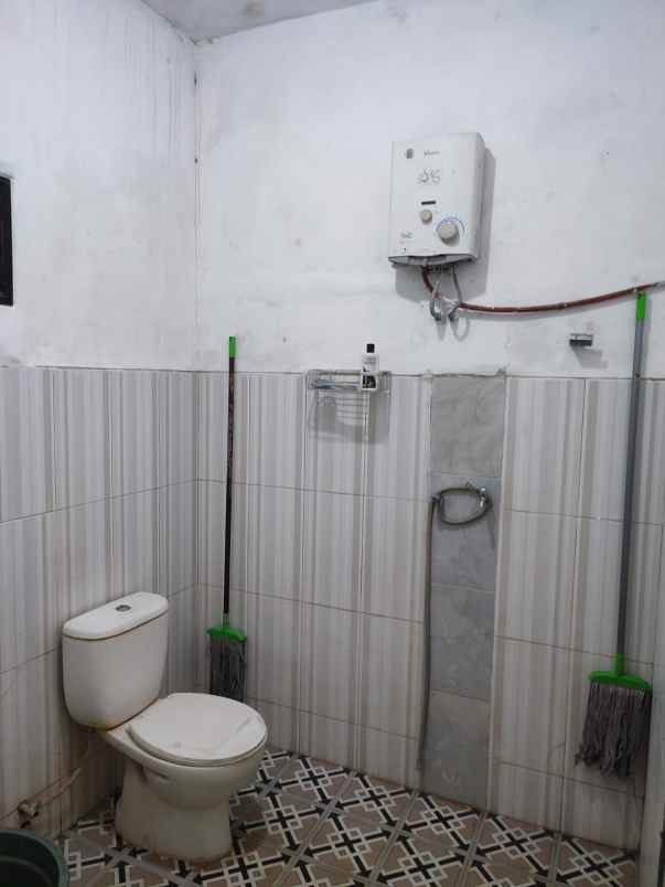 rumah luas 200m2 griya husada lawang