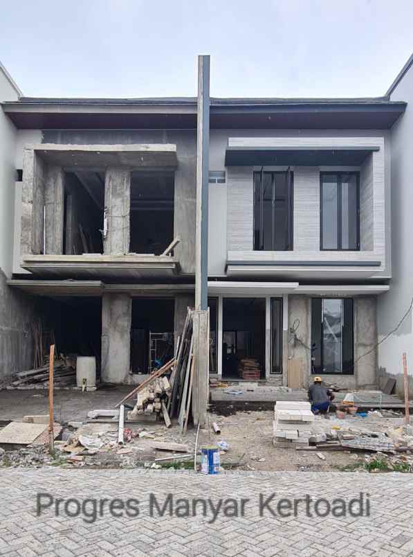 rumah manyar kertoadi gress hadap utara