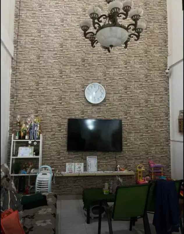 rumah mewah 2 lantai di jatiwaringin cantik nyaman